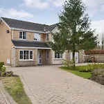 Semesterbostad West Fells *